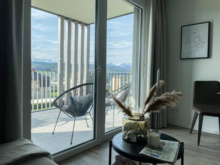 Casa Grande 28 I Studio With Lake View Appartement Sekull Buitenkant foto
